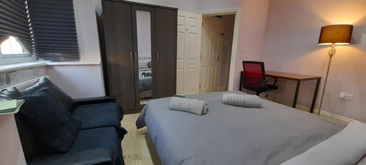 Comfy Fenia Stay Londres Exterior foto