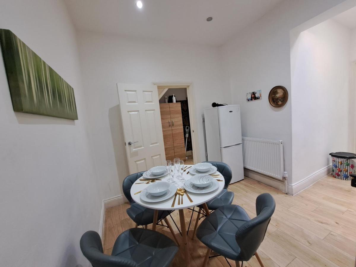 Comfy Fenia Stay Londres Exterior foto