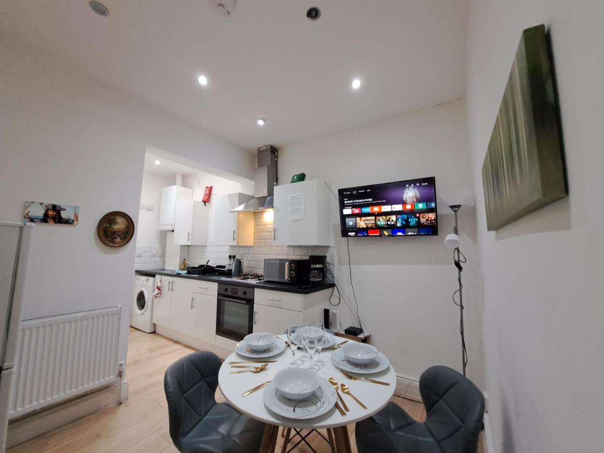 Comfy Fenia Stay Londres Exterior foto