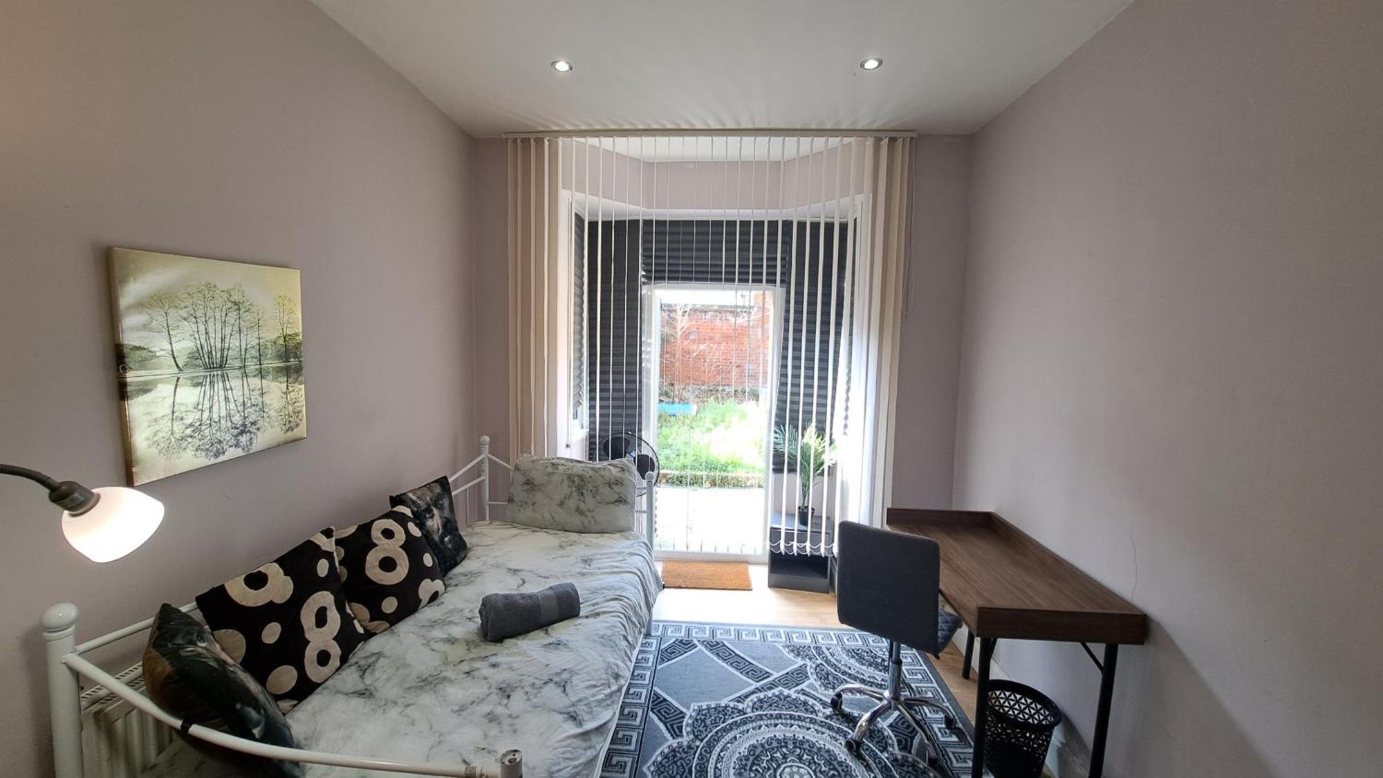 Comfy Fenia Stay Londres Exterior foto